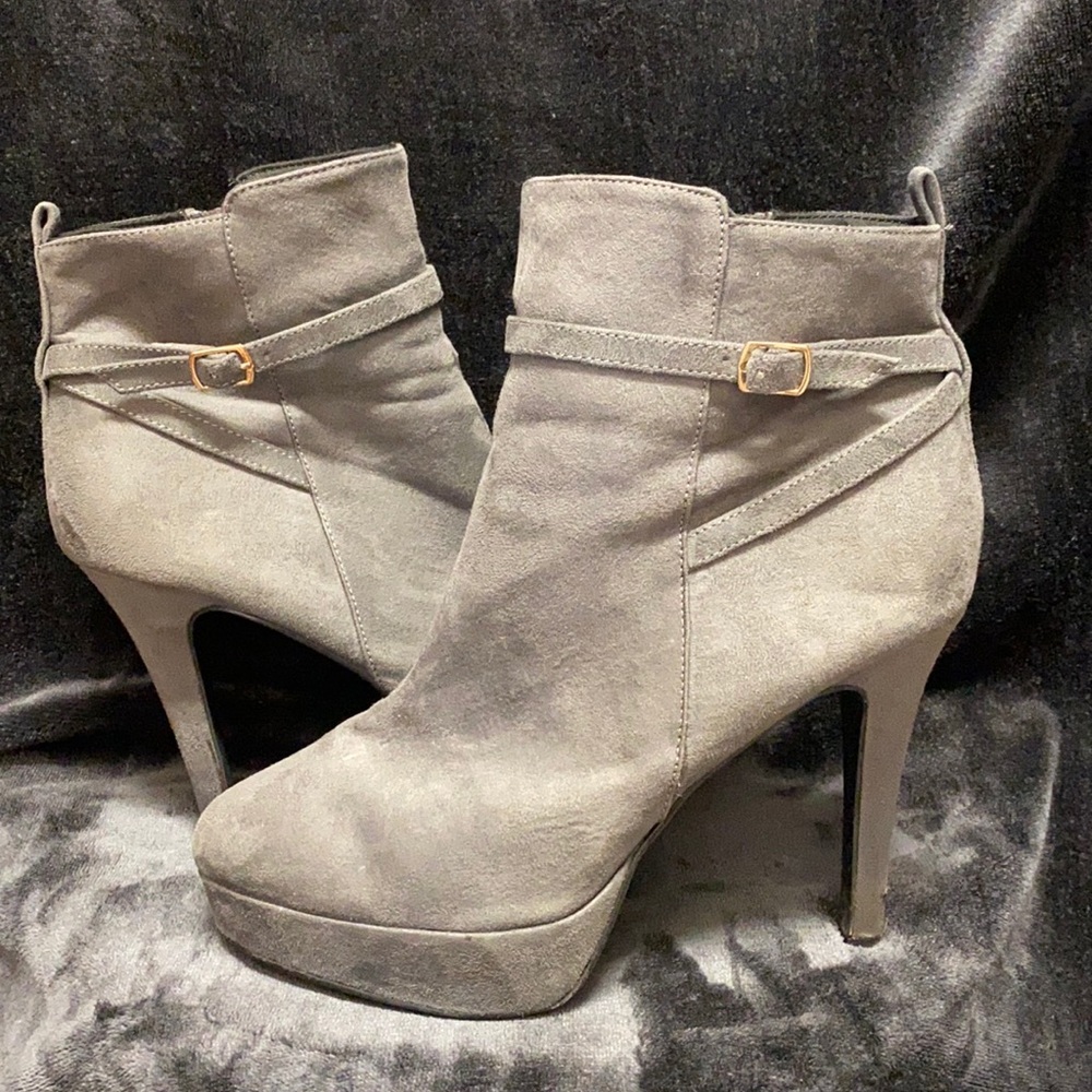 Platform Booties 4 the 1’s who likes it lil taller